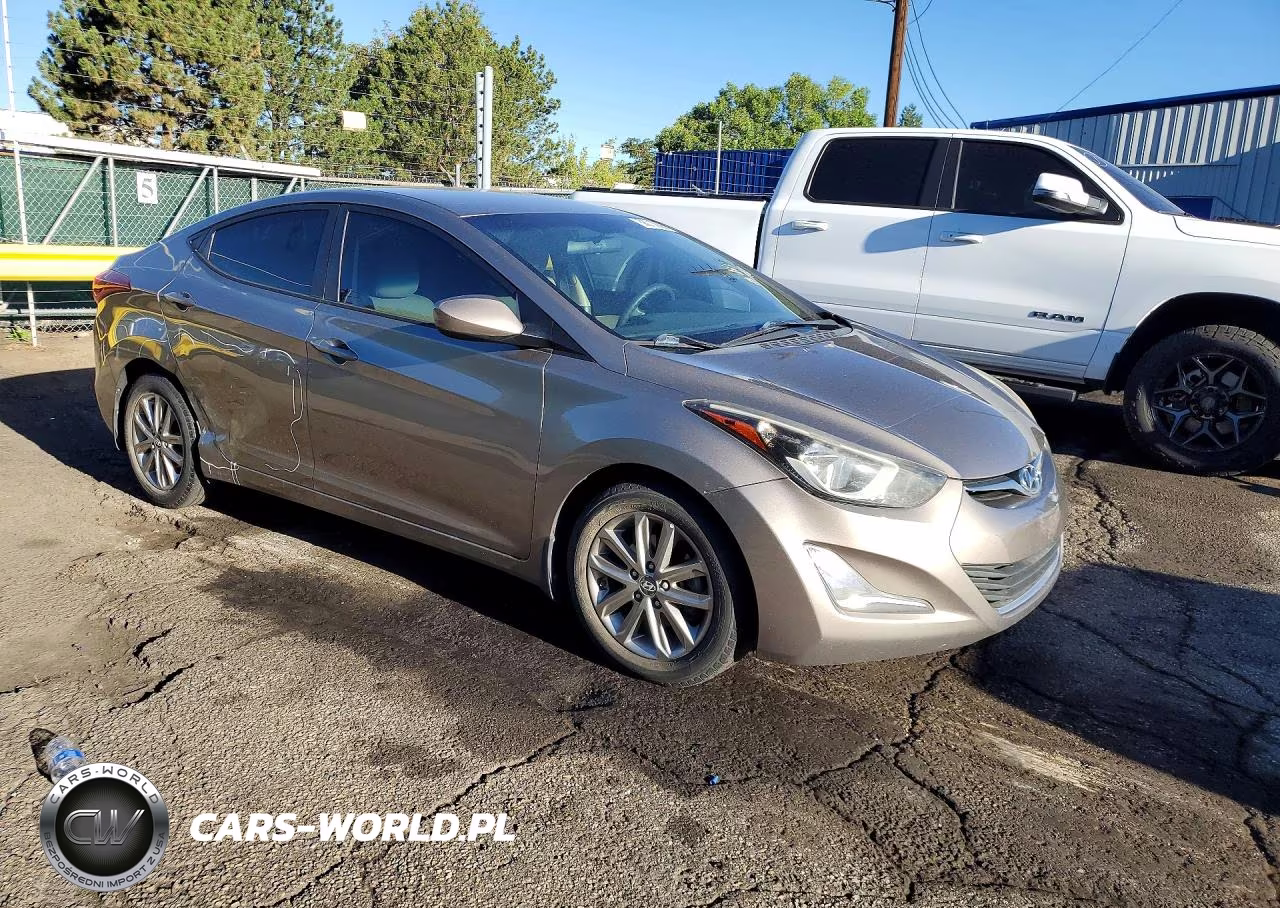 2016 Hyundai Elantra Se VIN:5NPDH4AE1GH754579 - 4