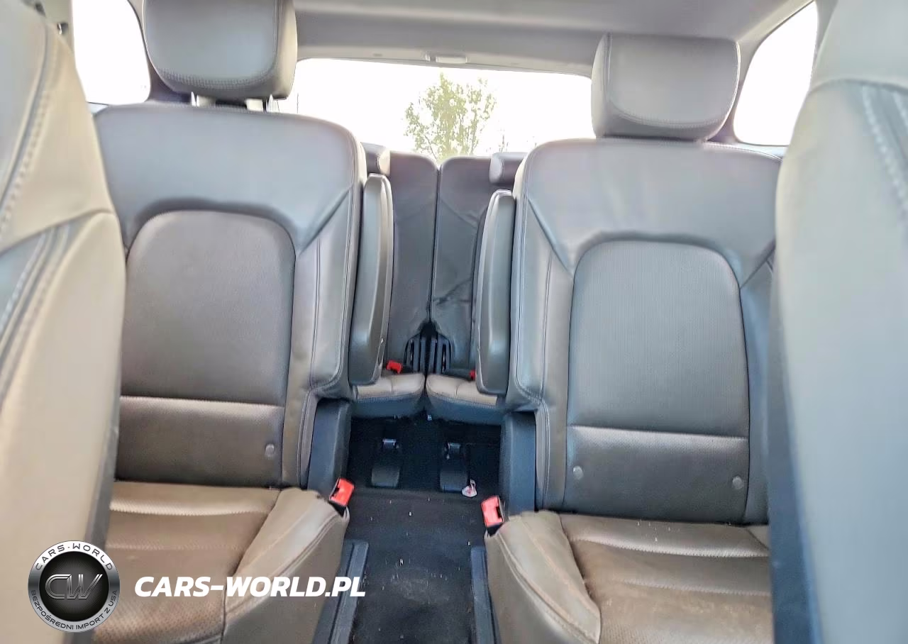 2015 Hyundai Santa Fe Limited VIN:KM8SR4HF8FU093958 - 10
