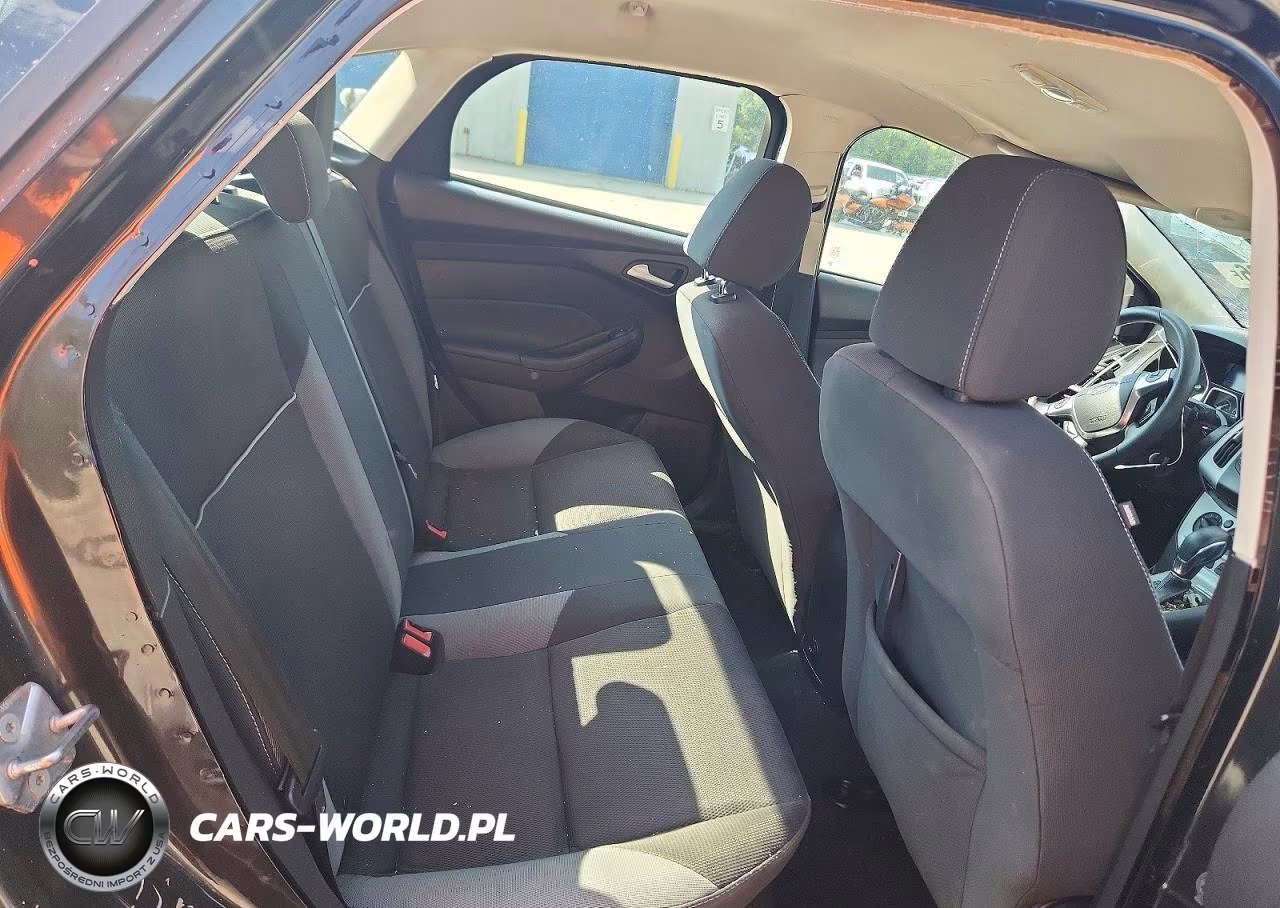 2012 Ford Focus Se VIN:1FAHP3F29CL464311 - 10