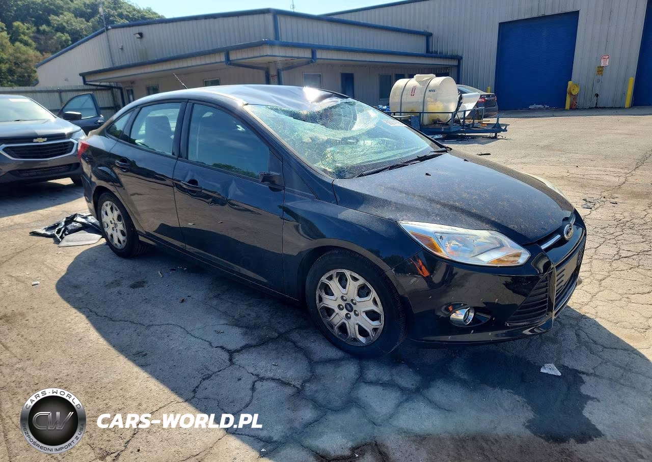 2012 Ford Focus Se VIN:1FAHP3F29CL464311 - 4