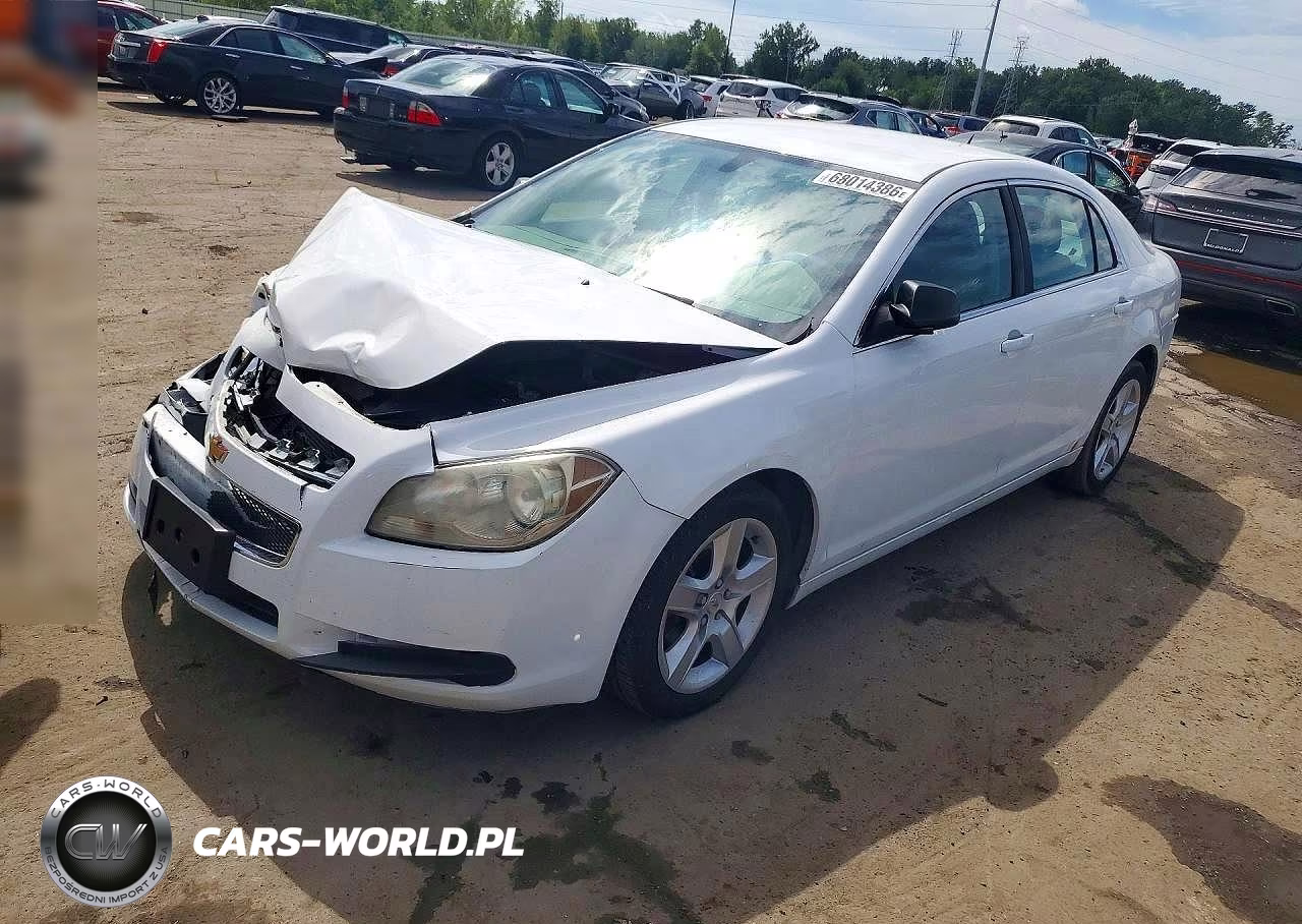 2011 Chevrolet Malibu Ls – zdjęcie 1 z 12
