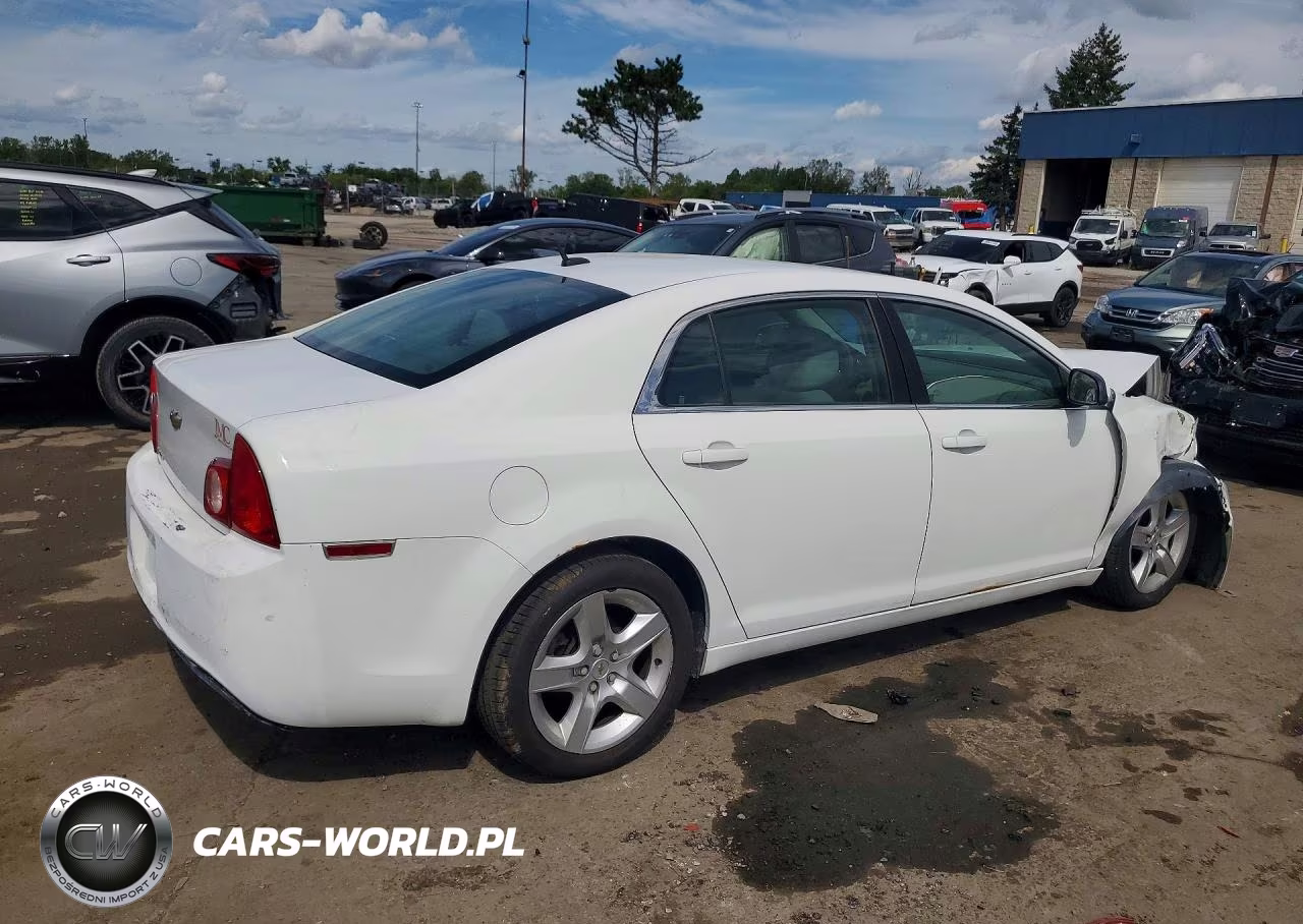 2011 Chevrolet Malibu Ls VIN:1G1ZB5E10BF166060 - 3