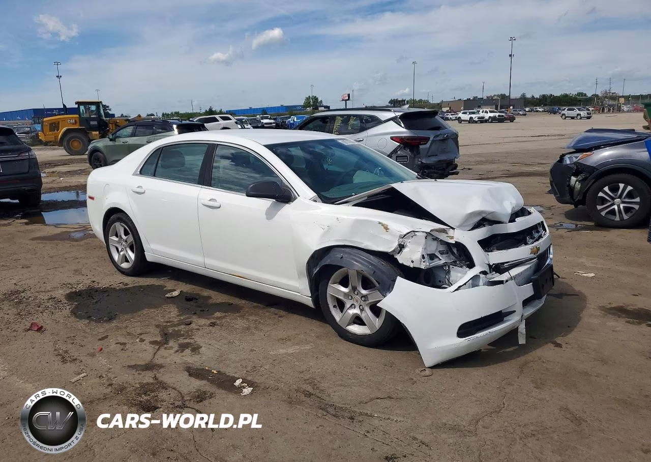 2011 Chevrolet Malibu Ls VIN:1G1ZB5E10BF166060 - 4