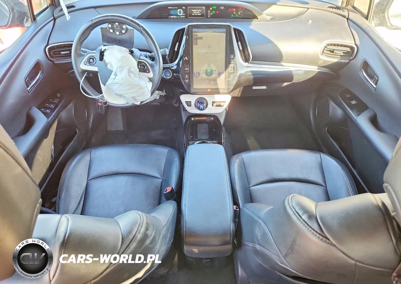2018 Toyota Prius Prime Advanced VIN:JTDKARFP8J3097026 - 8
