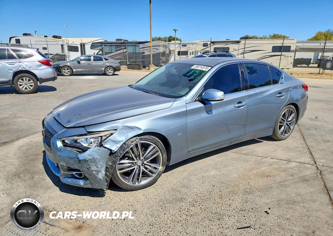 2015 Infiniti Q50 Premium