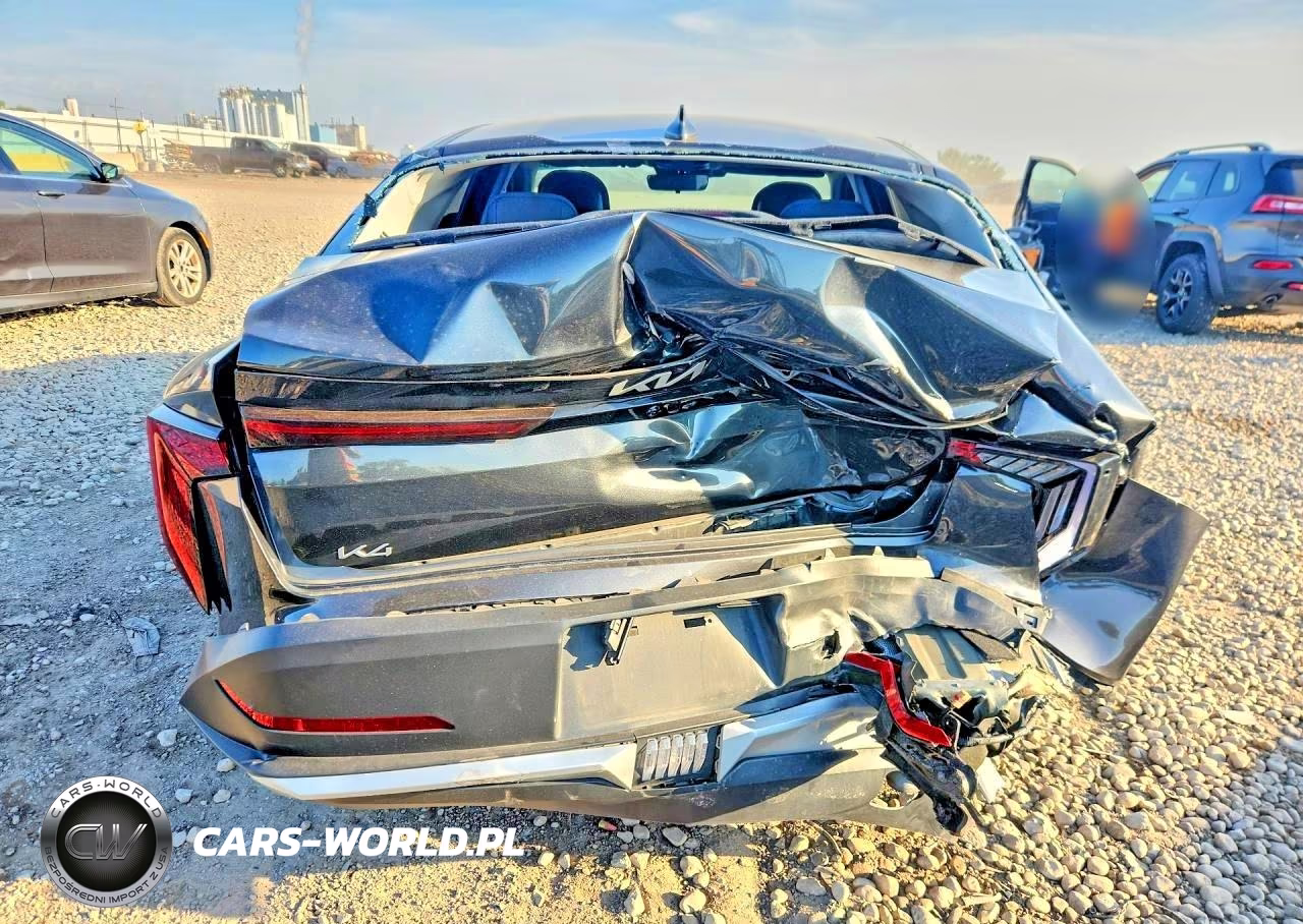 2025 Kia K4 Lxs VIN:3KPFT4DE1SE015437 - 6
