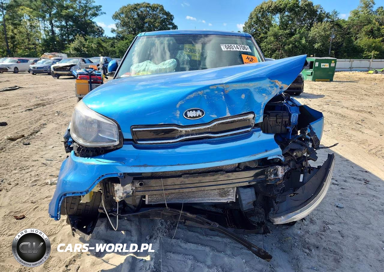 2017 Kia Soul + VIN:KNDJP3A50H7501372 - 5