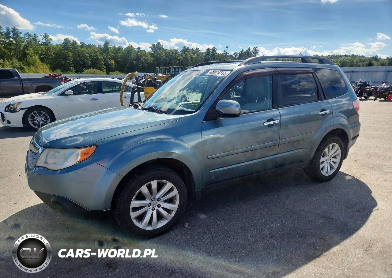 2011 Subaru Forester 2.5X Premium VIN:JF2SHADC7BH754093 - 1