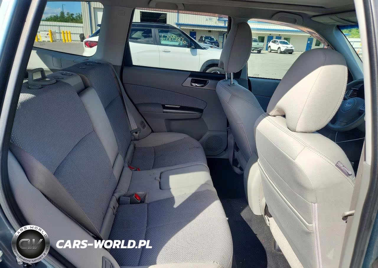 2011 Subaru Forester 2.5X Premium VIN:JF2SHADC7BH754093 - 10