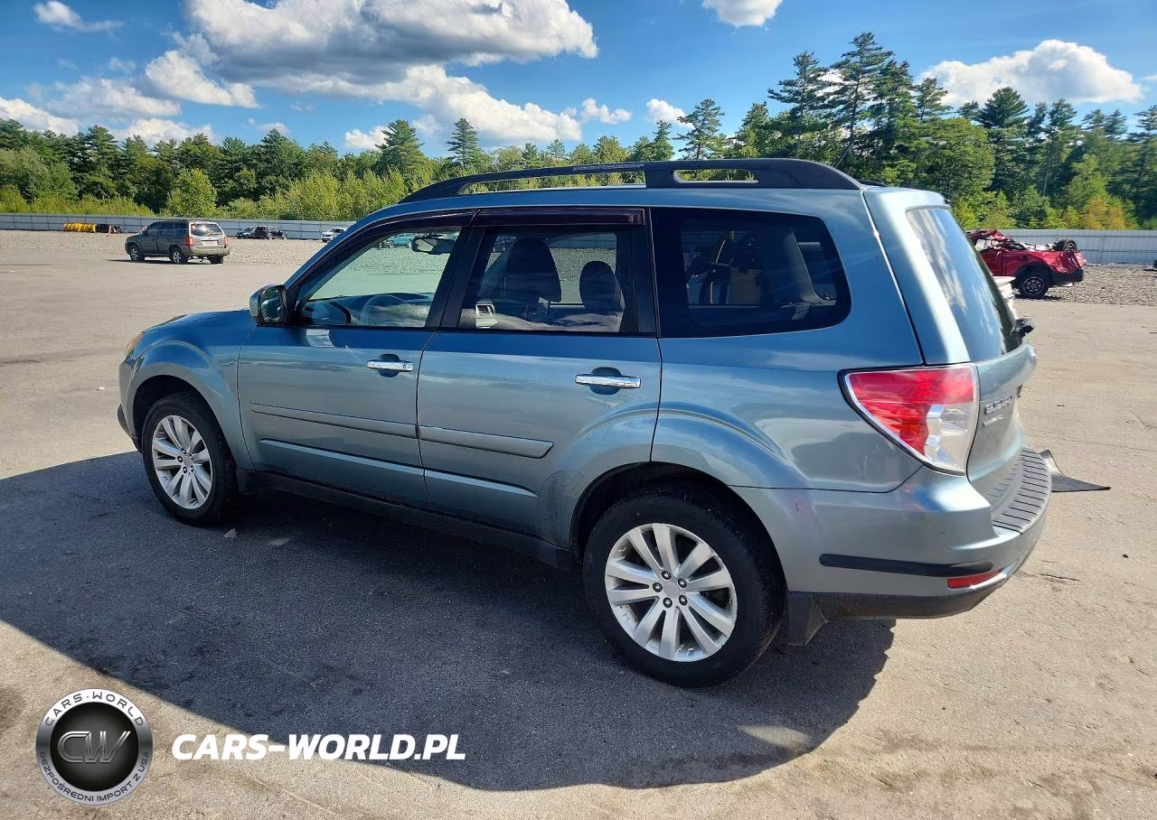 2011 Subaru Forester 2.5X Premium VIN:JF2SHADC7BH754093 - 2