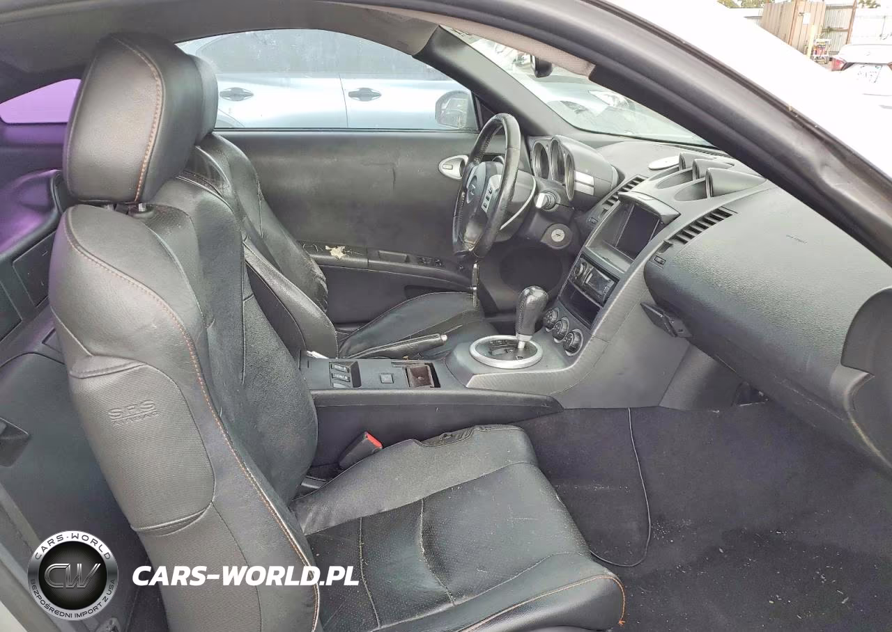 2003 Nissan 350Z Coupe VIN:JN1AZ34E73T018132 - 10