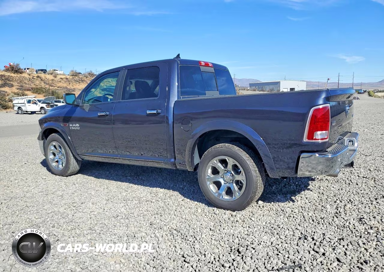 2017 Ram 1500 Laramie VIN:1C6RR7NM3HS877574 - 2