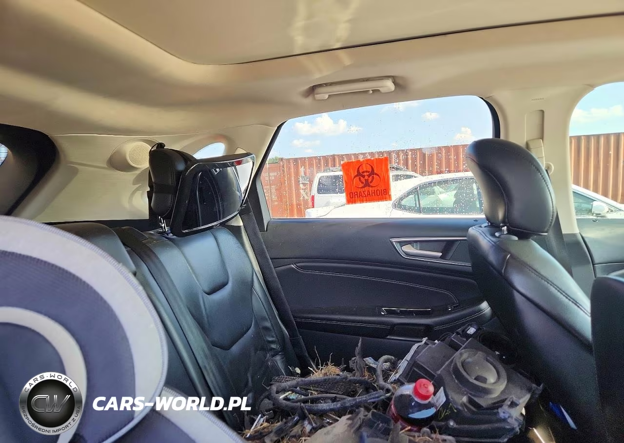 2018 Ford Edge Titanium VIN:2FMPK4K9XJBC34380 - 11