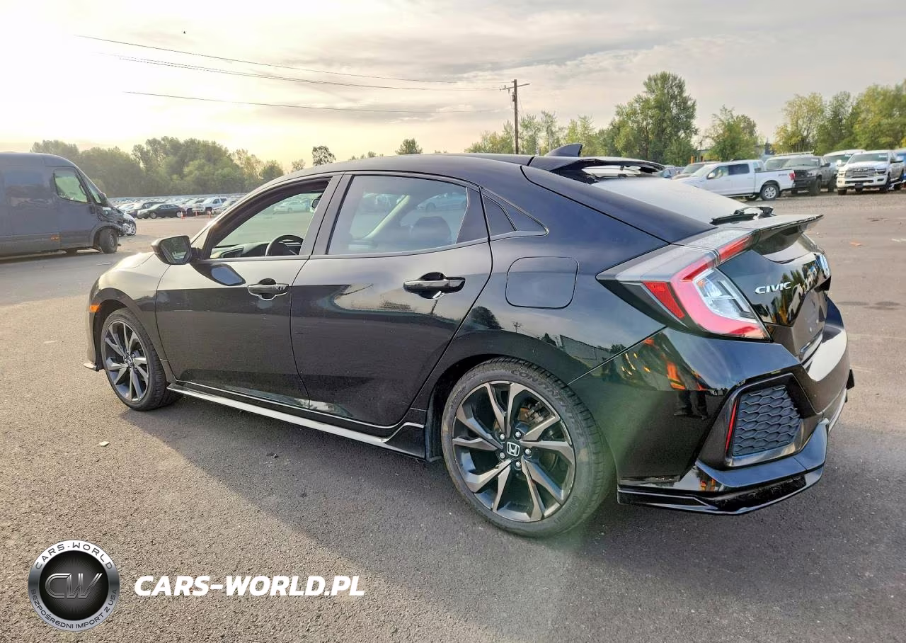 2018 Honda Civic Sport VIN:SHHFK7H44JU418258 - 2