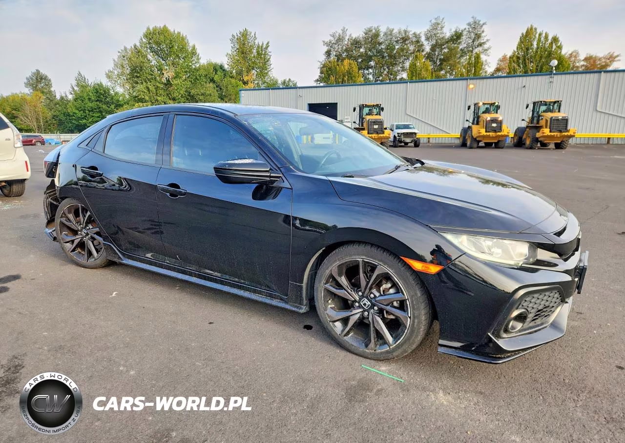 2018 Honda Civic Sport VIN:SHHFK7H44JU418258 - 4