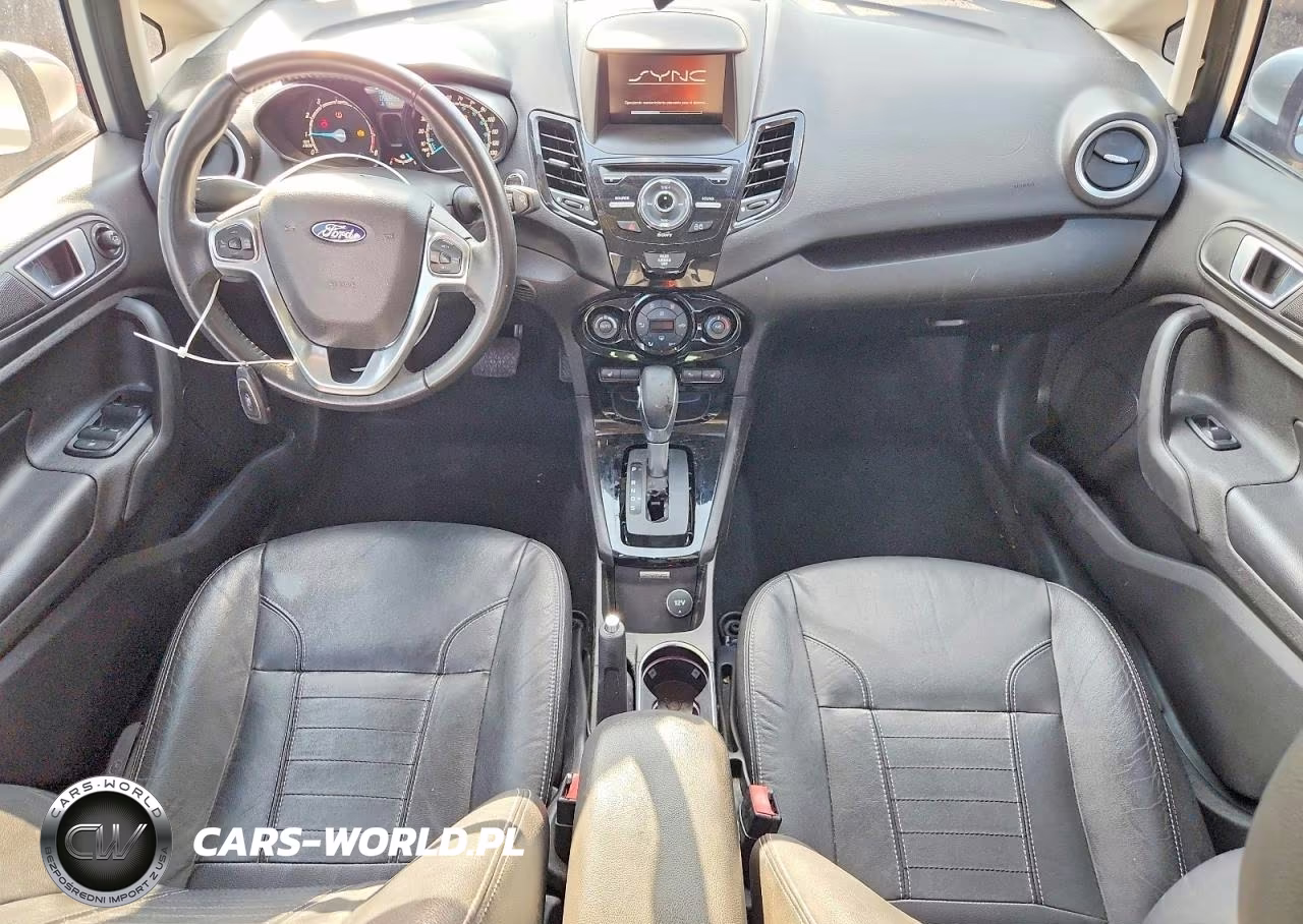 2015 Ford Fiesta Titanium VIN:3FADP4CJ5FM225616 - 8