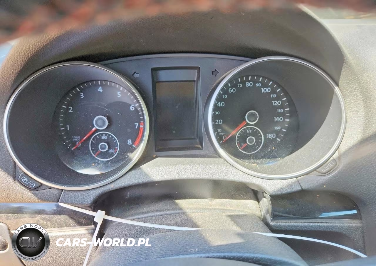 2013 Volkswagen Gti VIN:WVWGV7AJ5DW000742 - 9