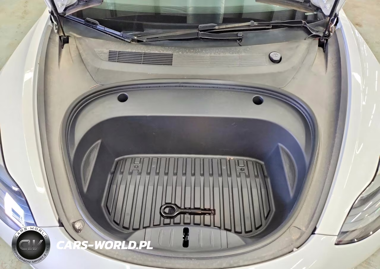 2023 Tesla Model 3 VIN:5YJ3E1EA1PF580571 - 11