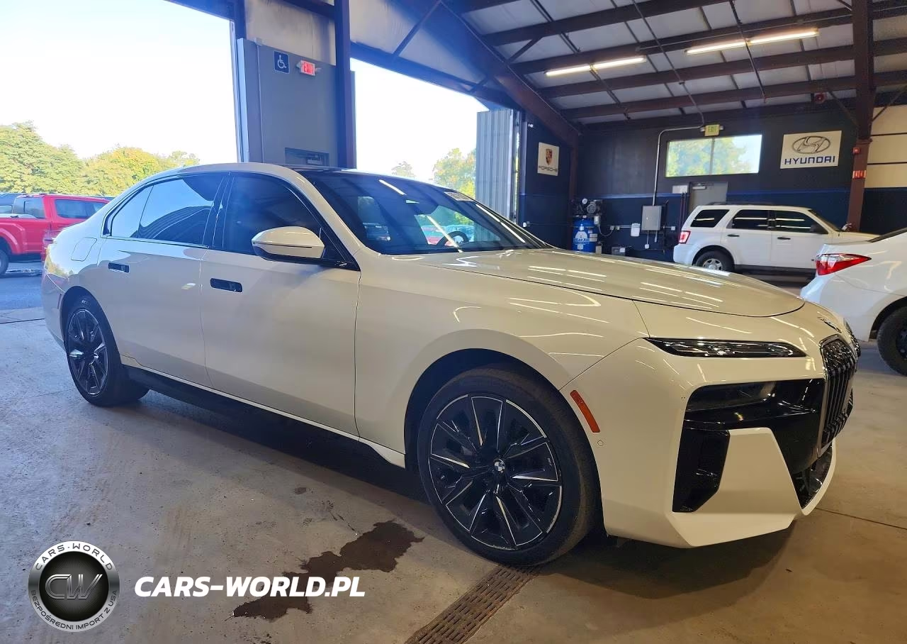 2023 BMW I7 xDrive60 VIN:WBY53EJ08PCL69978 - 4