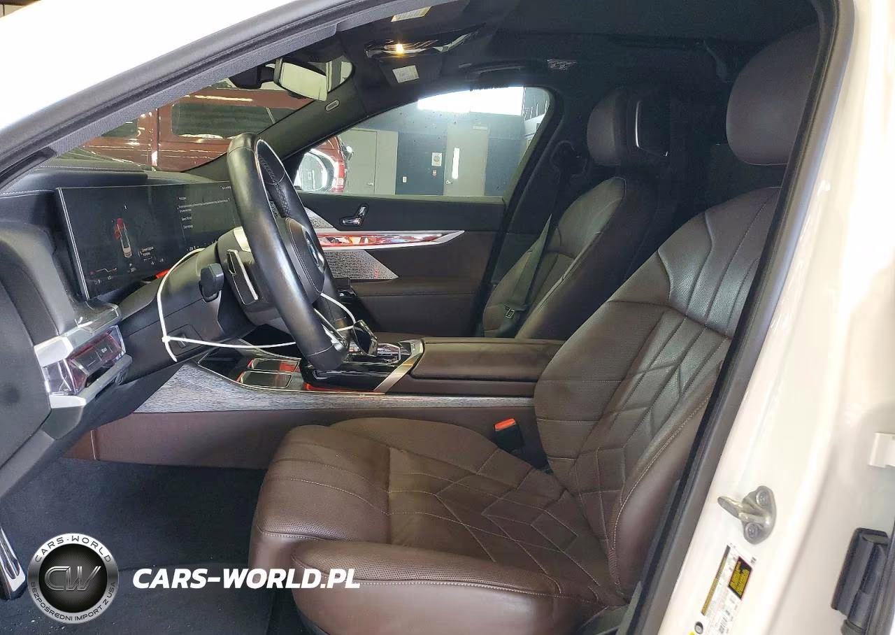 2023 BMW I7 xDrive60 VIN:WBY53EJ08PCL69978 - 7