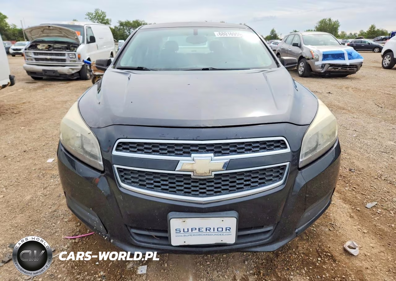 2013 Chevrolet Malibu Ls VIN:1G11B5SA8DF185315 - 5