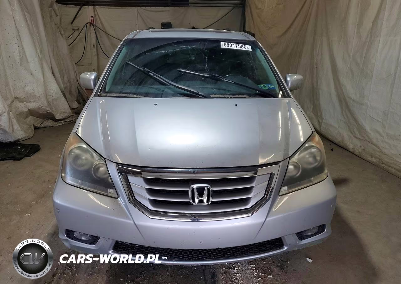 2010 Honda Odyssey Touring VIN:5FNRL3H99AB090111 - 5