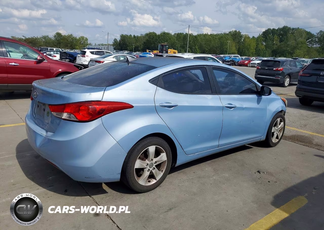 2013 Hyundai Elantra Gls VIN:KMHDH4AE0DU766669 - 3