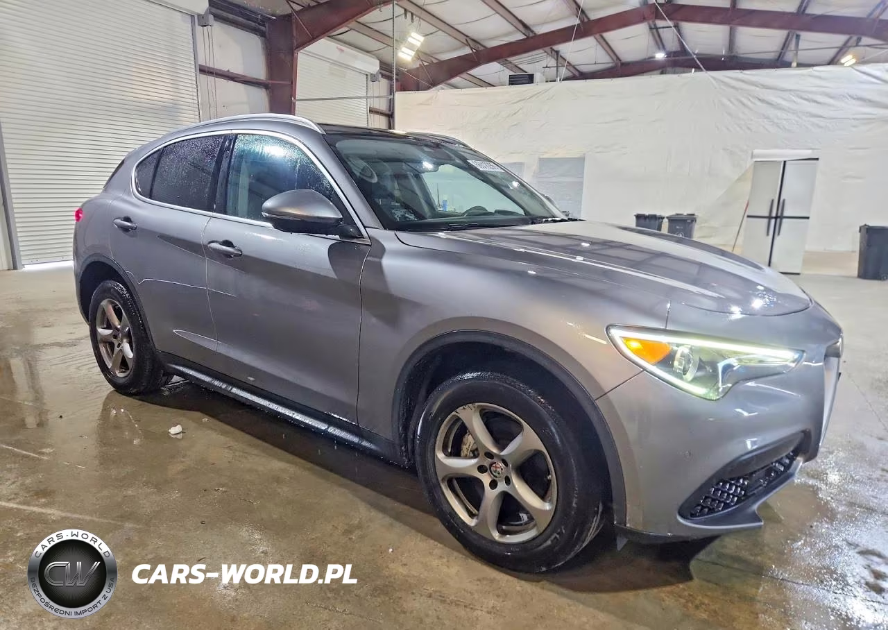 2021 Alfa Romeo Stelvio Sport VIN:ZASPAKAN4M7C99949 - 4