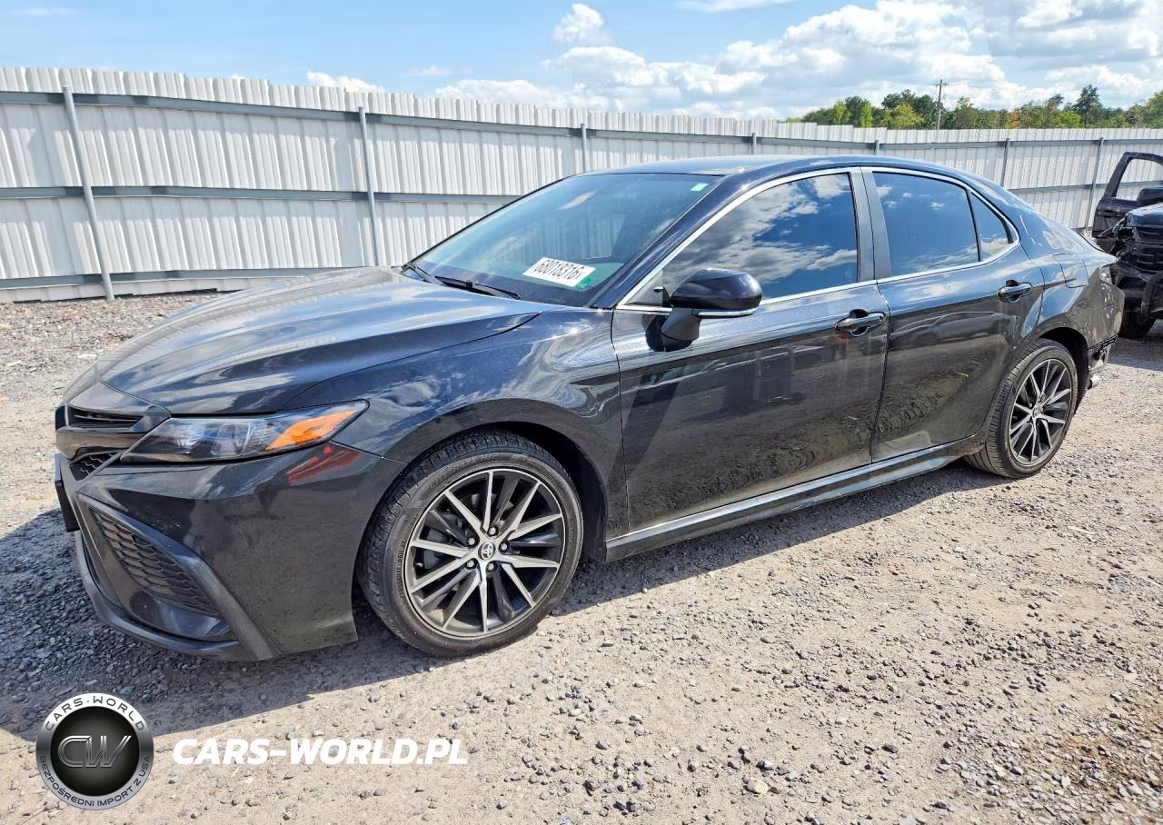 2024 Toyota Camry Hybrid Se – zdjęcie 1 z 12