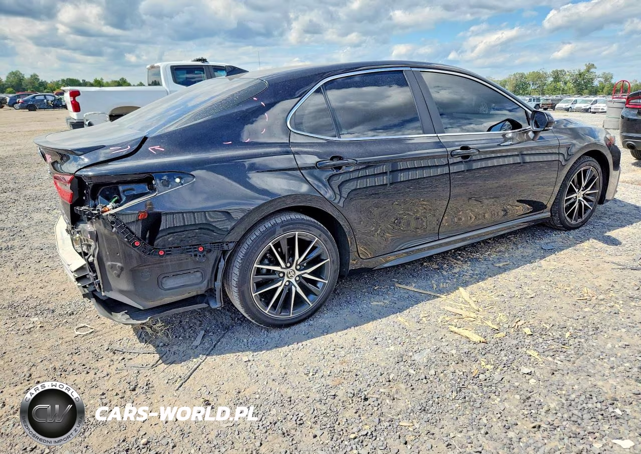 2024 Toyota Camry Hybrid Se VIN:4T1G31AK1RU621048 - 3