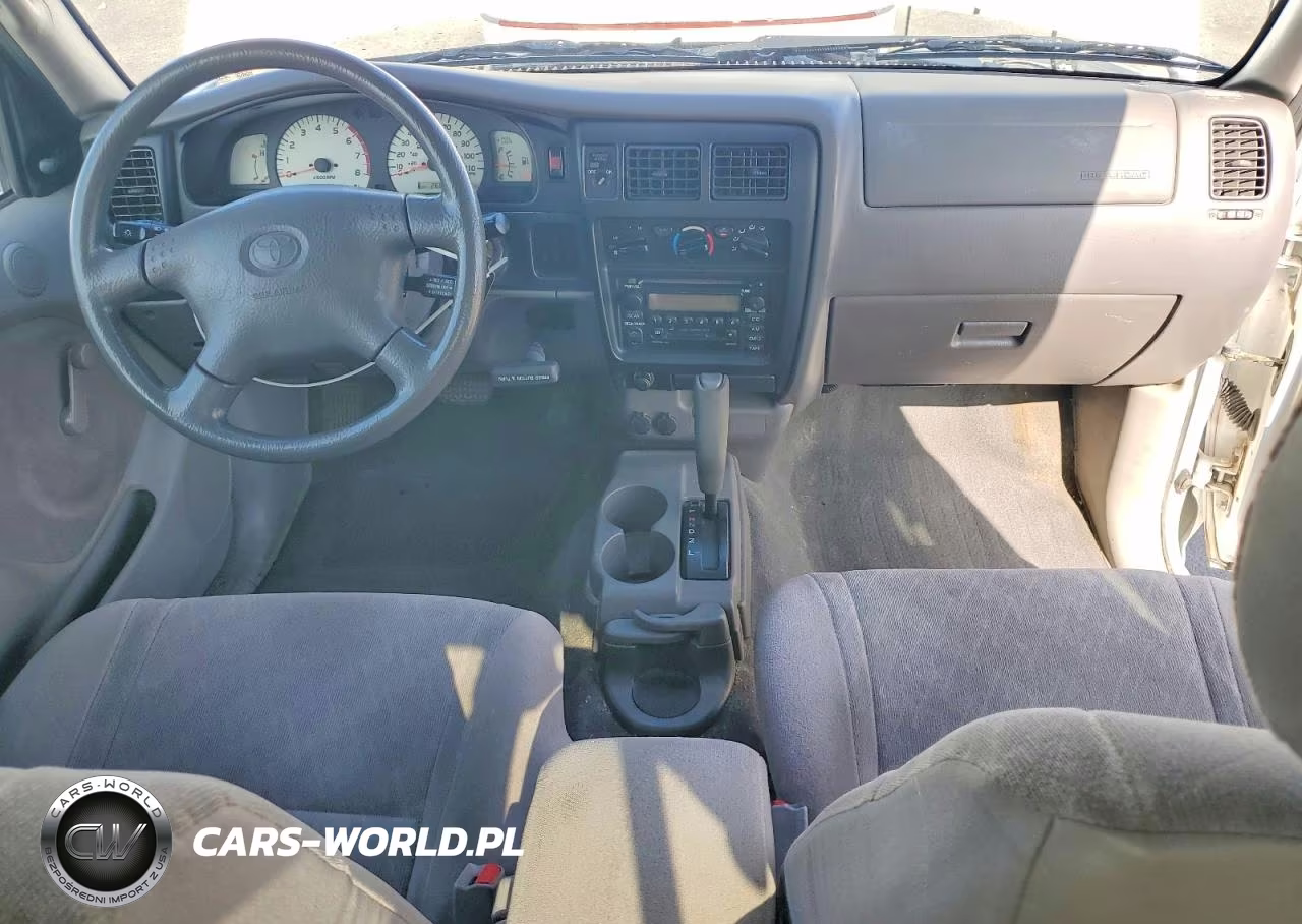 2002 Toyota Tacoma VIN:5TEVL52N62Z023093 - 8