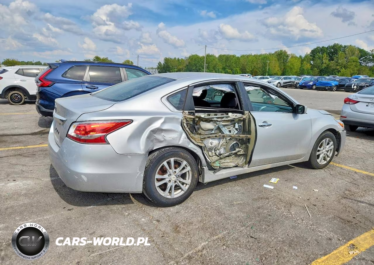 2014 Nissan Altima 2.5 S VIN:1N4AL3APXEN374429 - 3