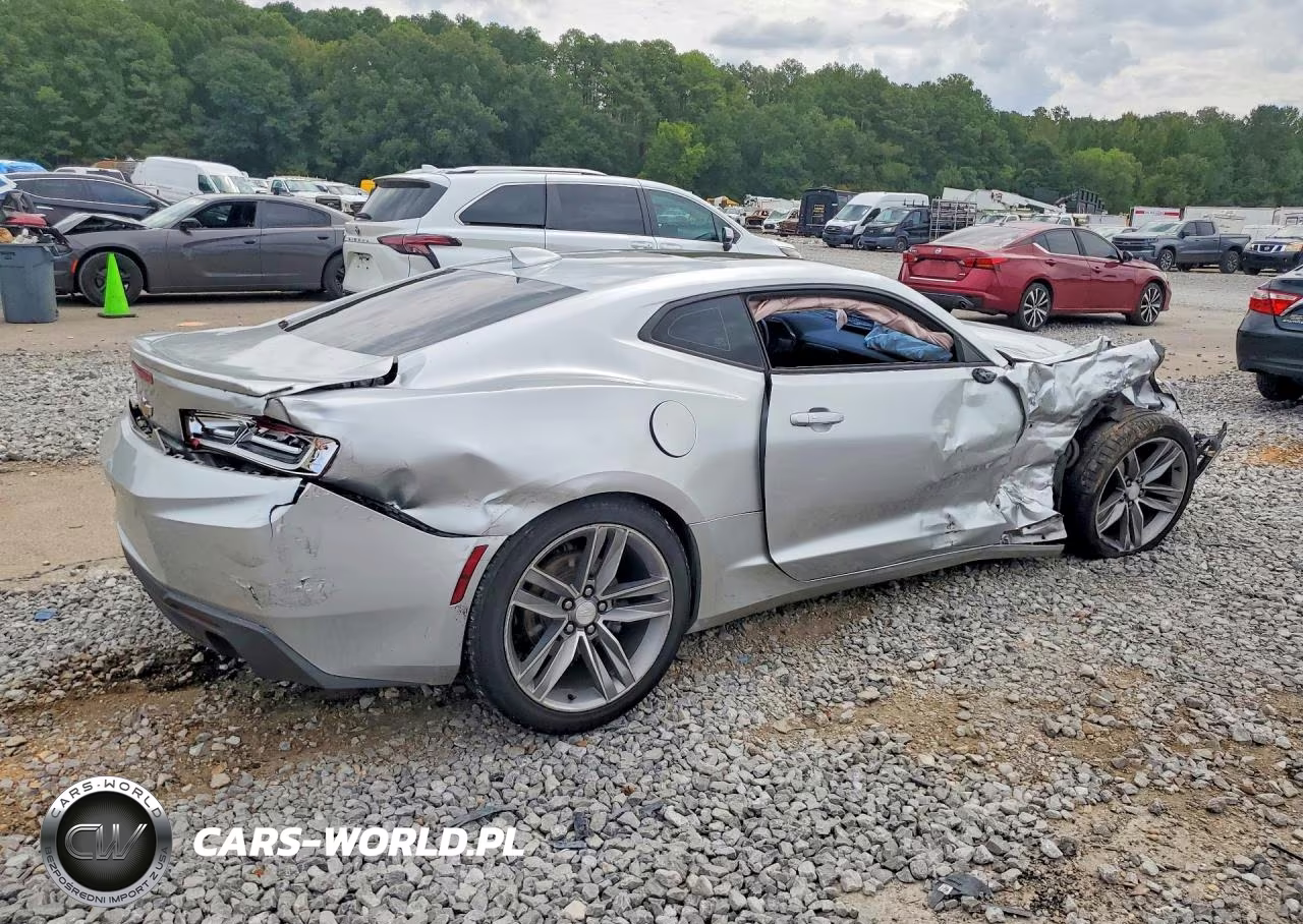 2018 Chevrolet Camaro Lt VIN:1G1FB1RS9J0146812 - 3