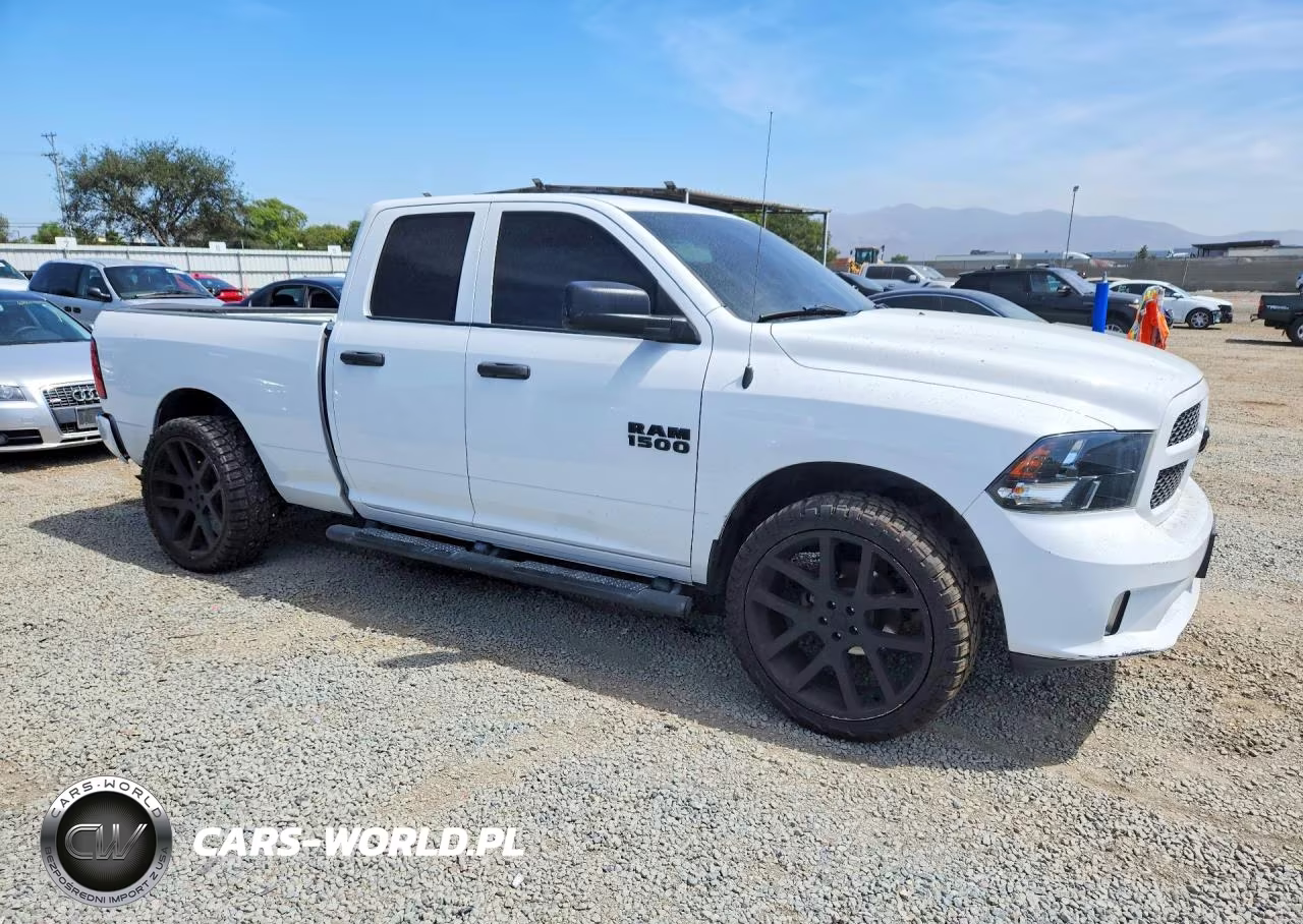2018 Ram 1500 St VIN:1C6RR6FG6JS275499 - 4