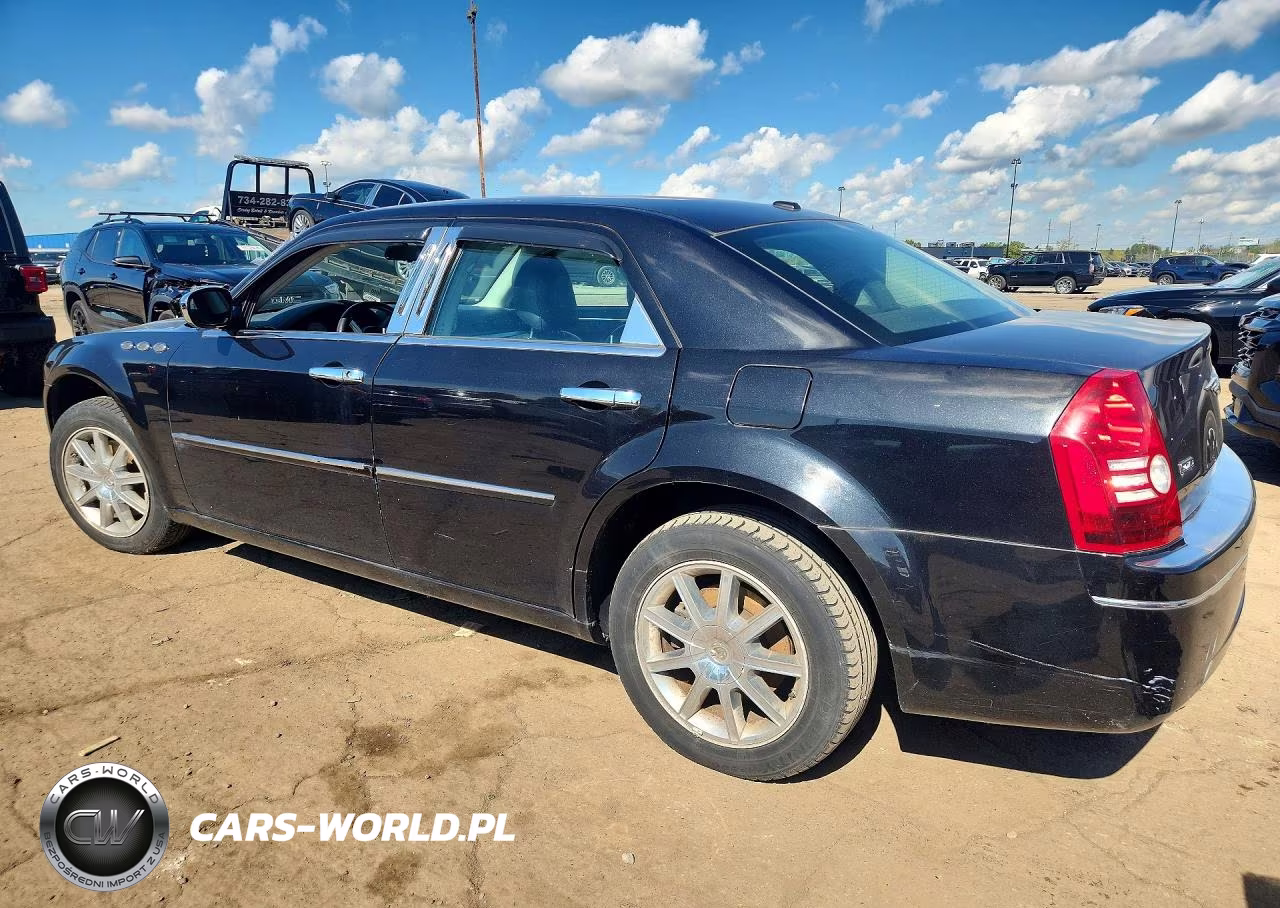 2009 Chrysler 300 Touring VIN:2C3KK53V99H586170 - 2