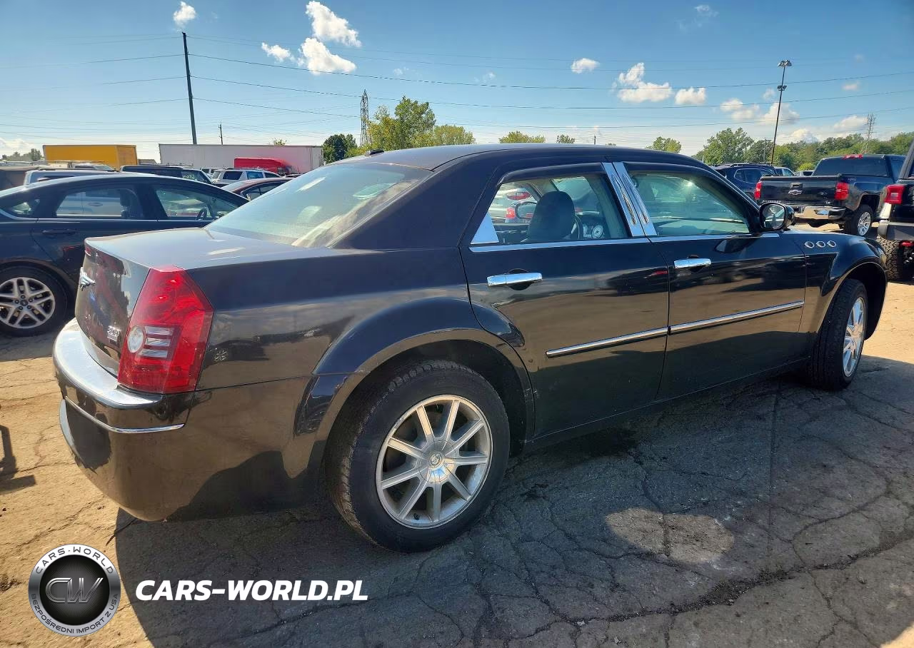 2009 Chrysler 300 Touring VIN:2C3KK53V99H586170 - 3