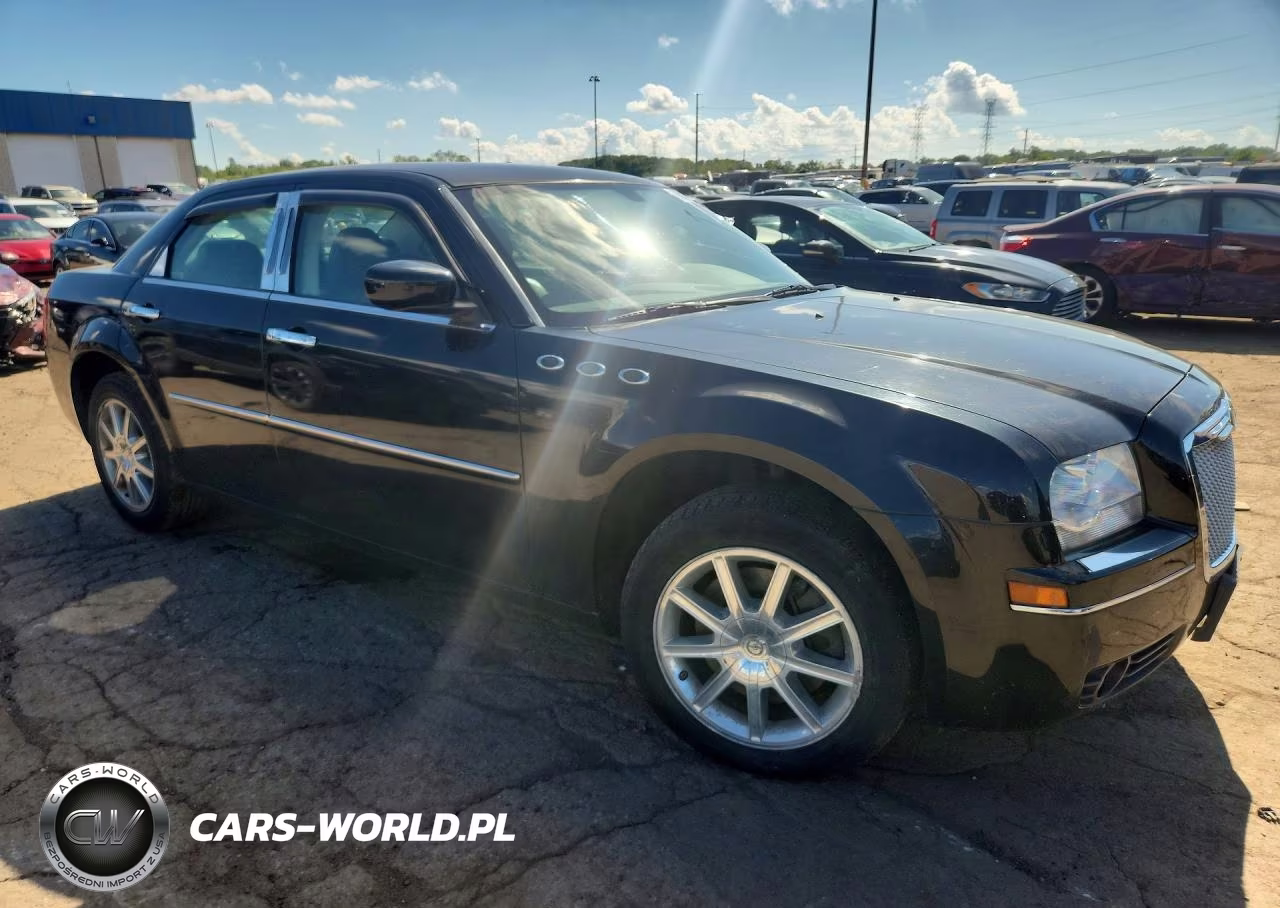 2009 Chrysler 300 Touring VIN:2C3KK53V99H586170 - 4