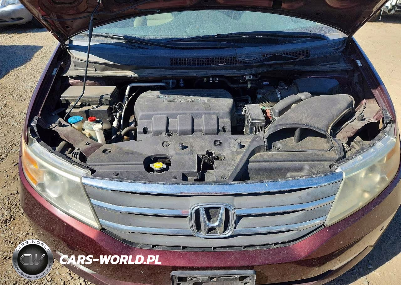 2012 Honda Odyssey Touring VIN:5FNRL5H96CB132426 - 12