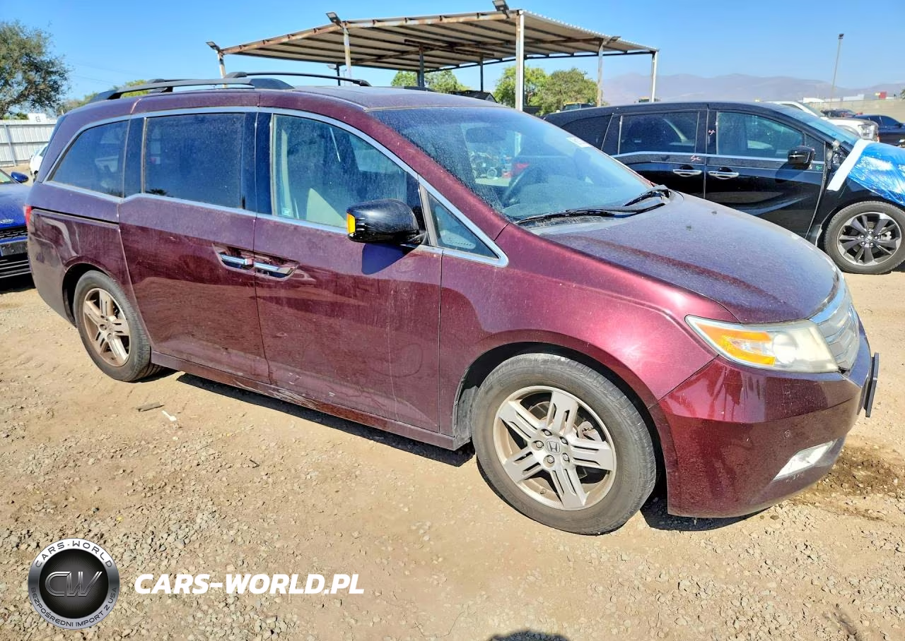 2012 Honda Odyssey Touring VIN:5FNRL5H96CB132426 - 4