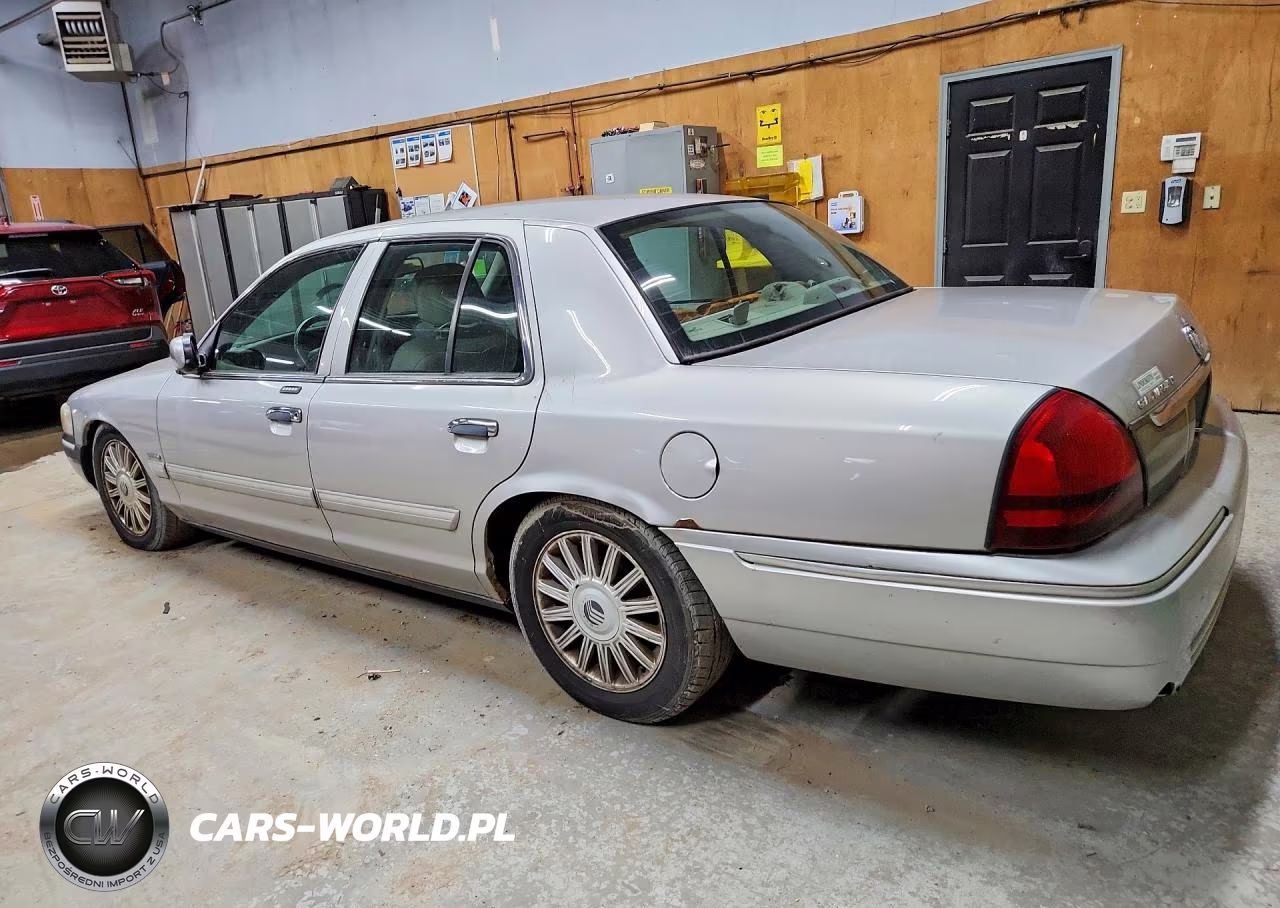 2010 Mercury Grand Marquis Ls VIN:2MEBM7FV0AX623791 - 2