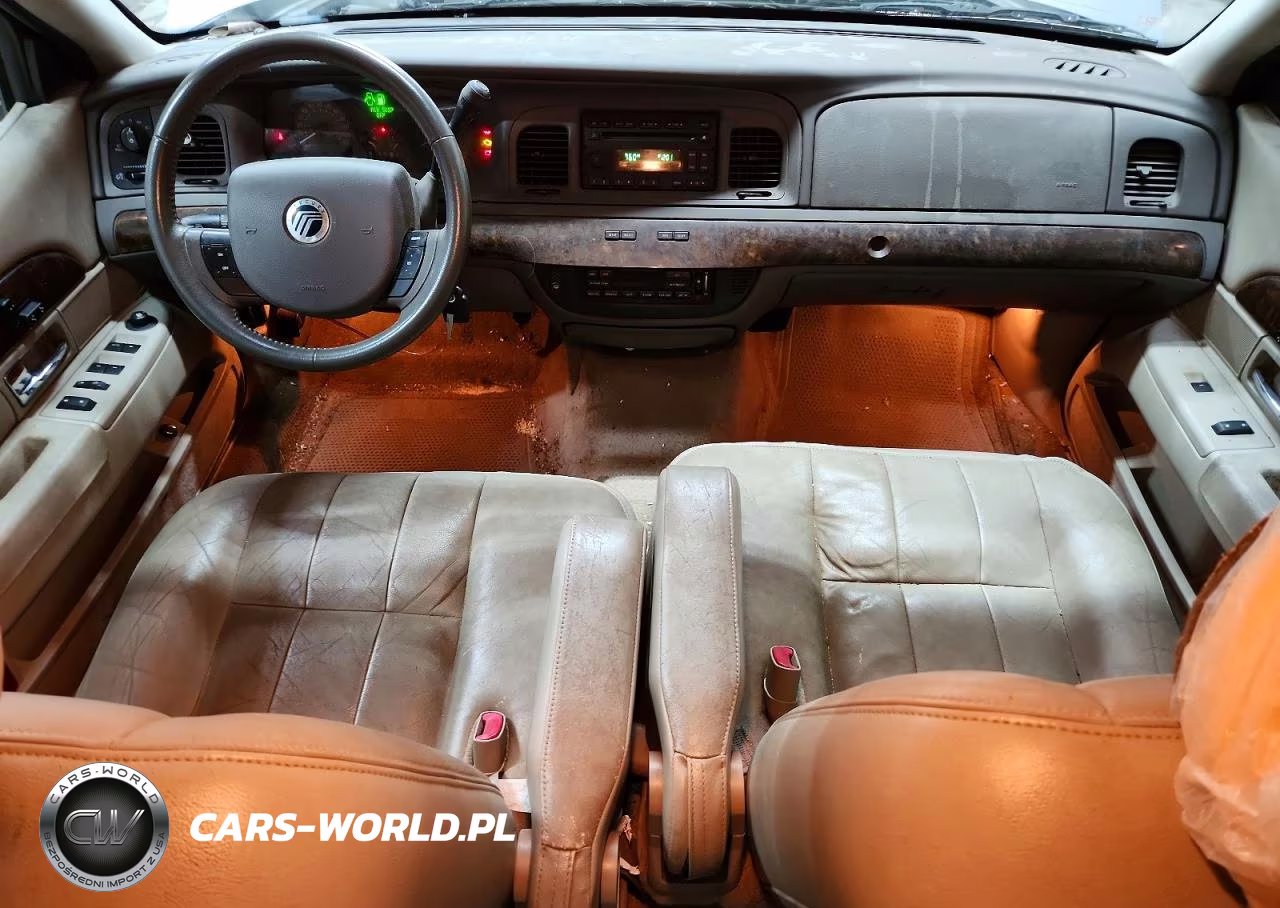 2010 Mercury Grand Marquis Ls VIN:2MEBM7FV0AX623791 - 8