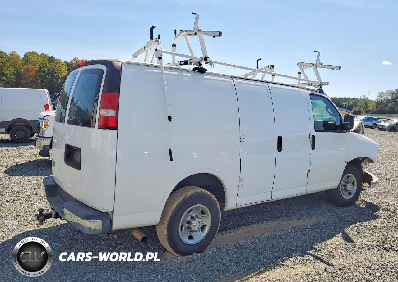 2016 Chevrolet Express G2500 VIN:1GCWGAFF9G1320901 - 3