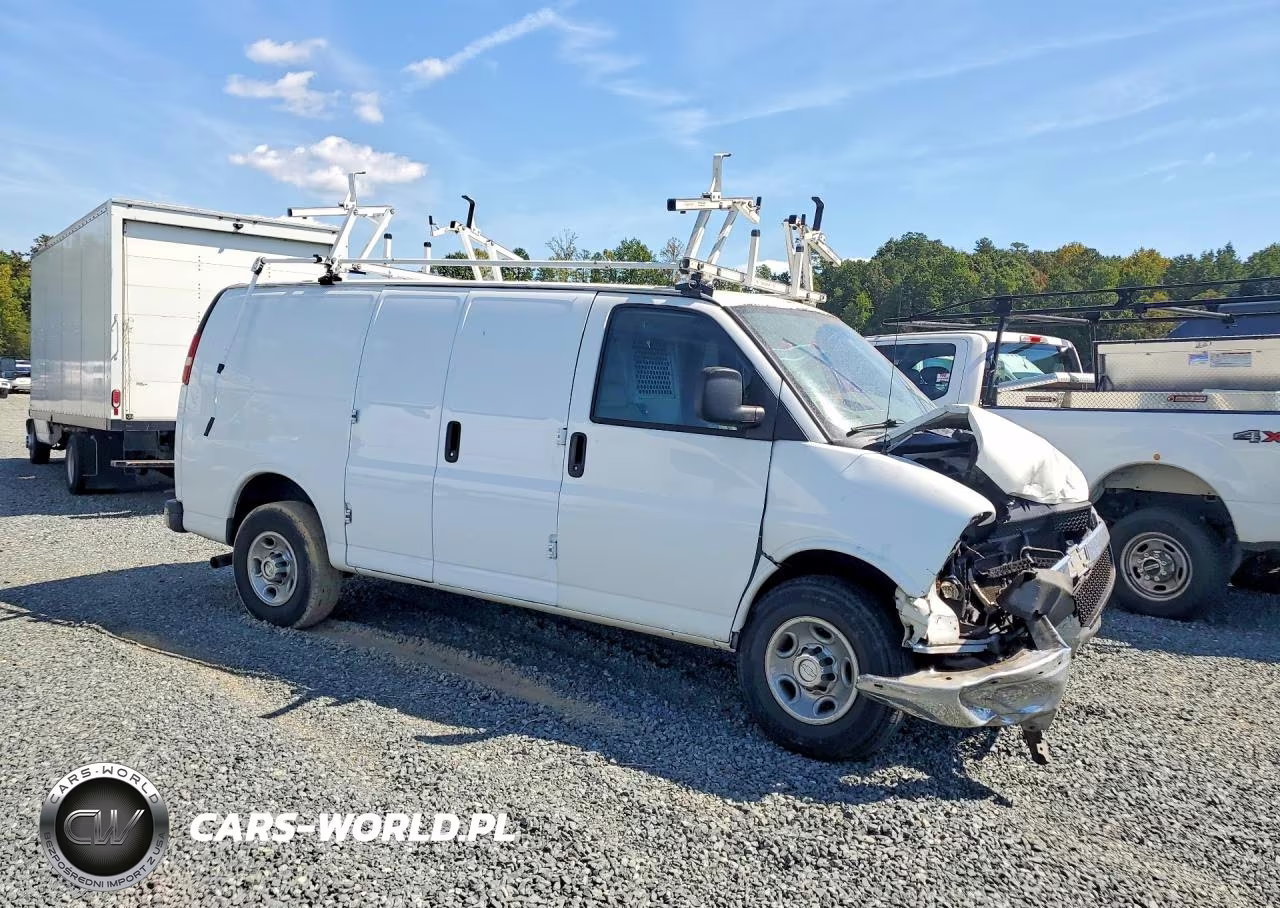 2016 Chevrolet Express G2500 VIN:1GCWGAFF9G1320901 - 4