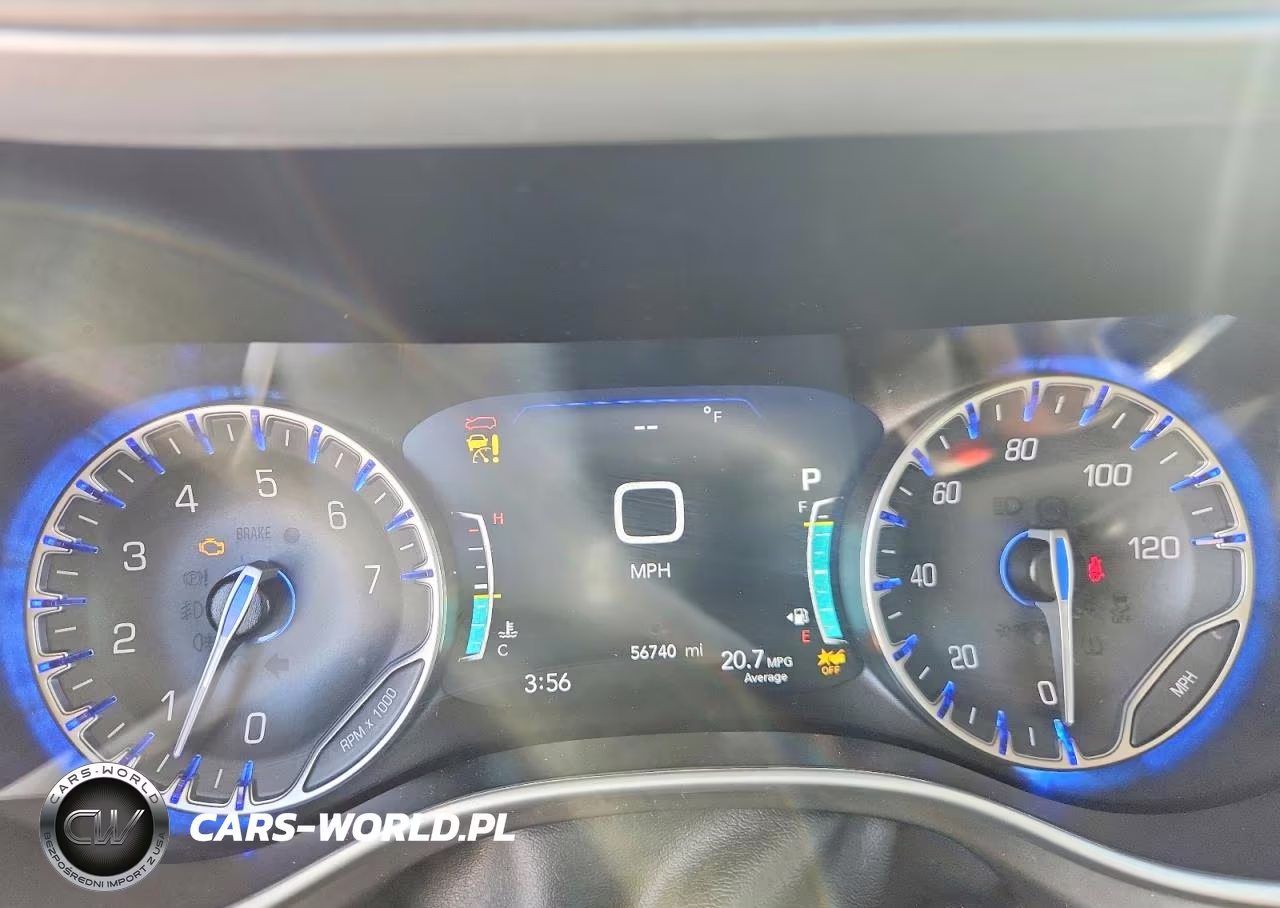 2024 Chrysler Pacifica Touring L VIN:2C4RC1BG3RR182276 - 9