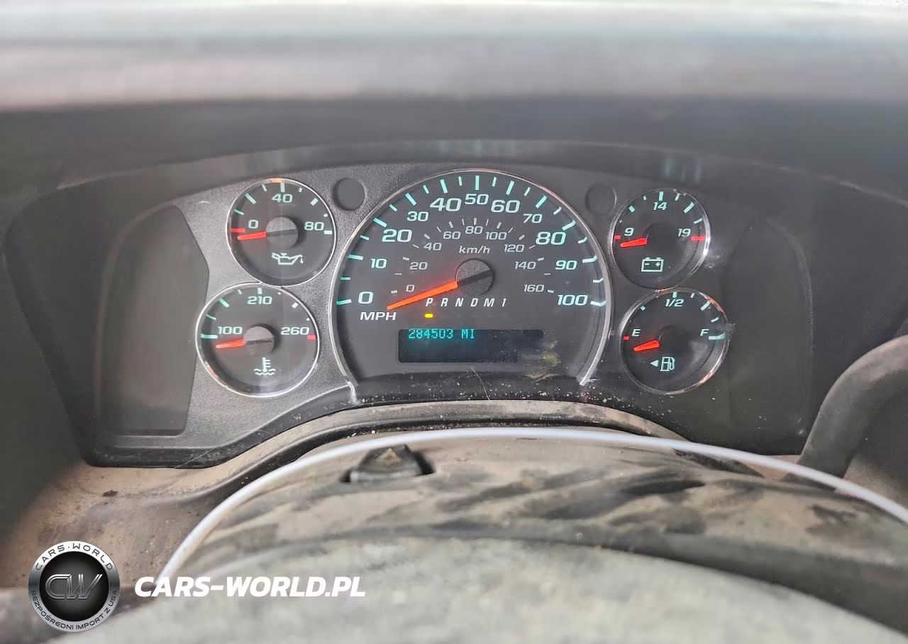 2013 Chevrolet Express 2500 Cargo Delivery Van VIN:1GCWGFCA4D1135821 - 9