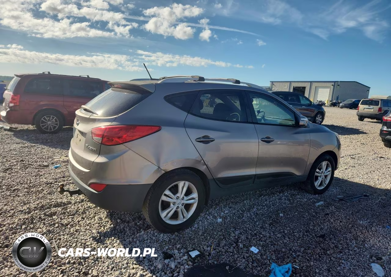 2012 Hyundai Tucson Gls VIN:KM8JU3AC2CU375853 - 3