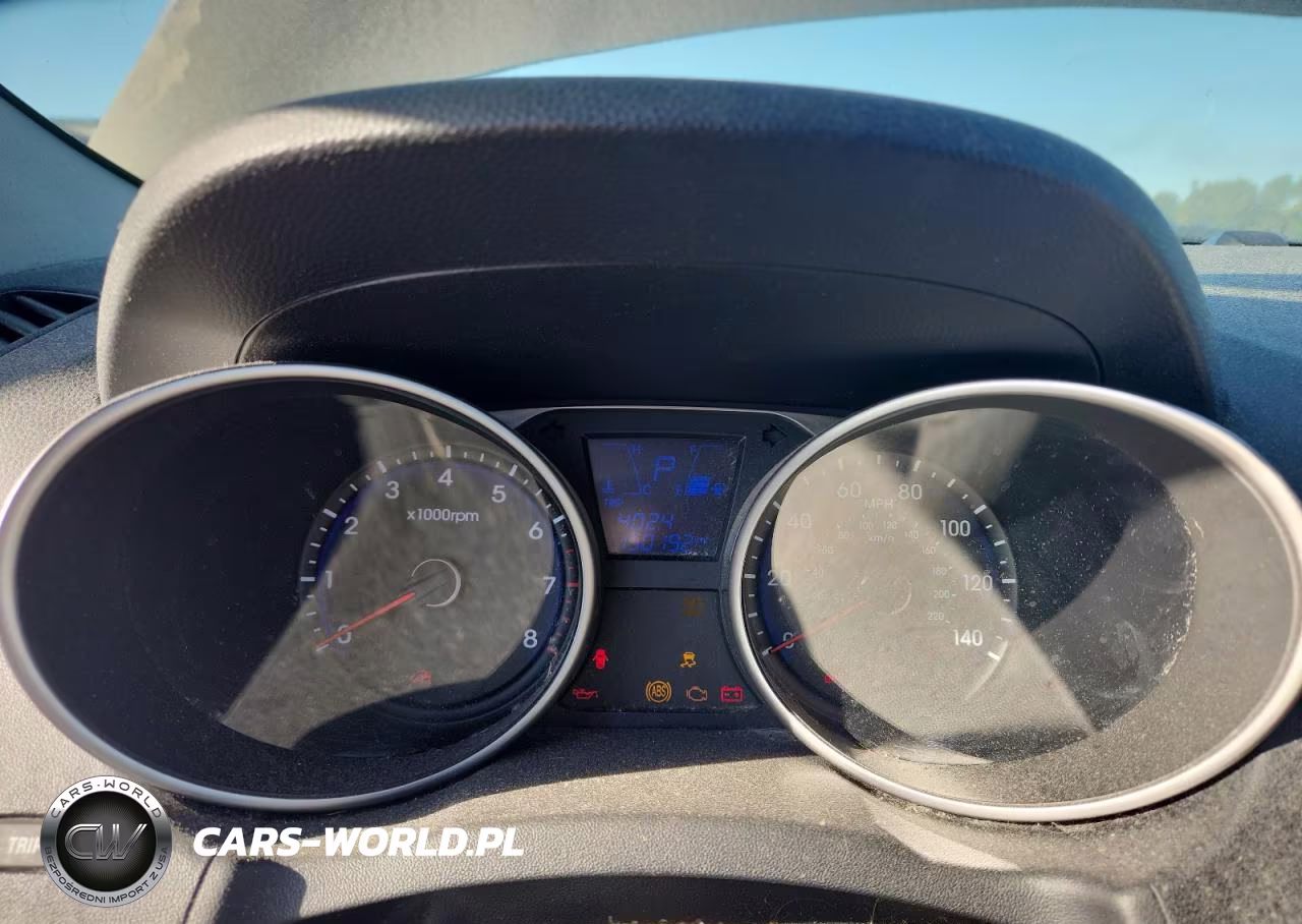 2012 Hyundai Tucson Gls VIN:KM8JU3AC2CU375853 - 9