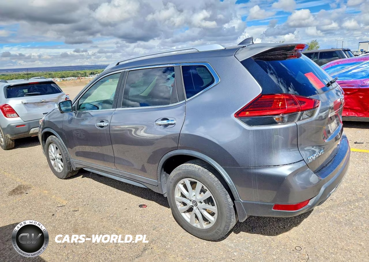 2017 Nissan Rogue Sv VIN:KNMAT2MV7HP586194 - 2