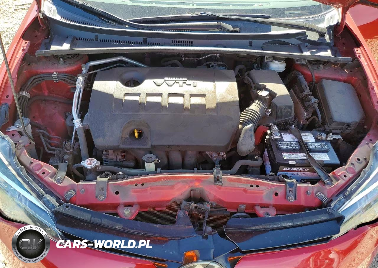 2018 Toyota Corolla Le VIN:5YFBURHE5JP843328 - 11
