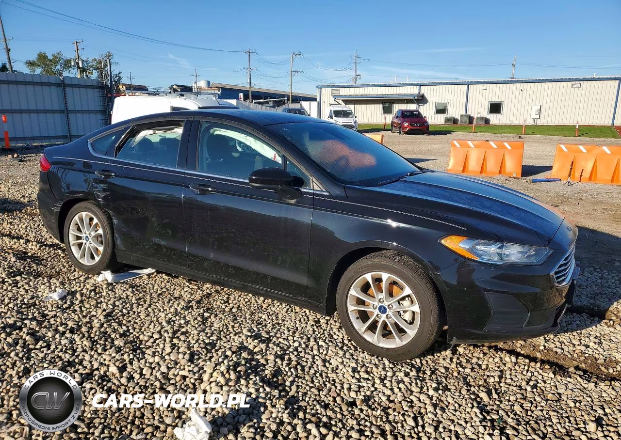 2019 Ford Fusion Se VIN:3FA6P0HDXKR214080 - 4
